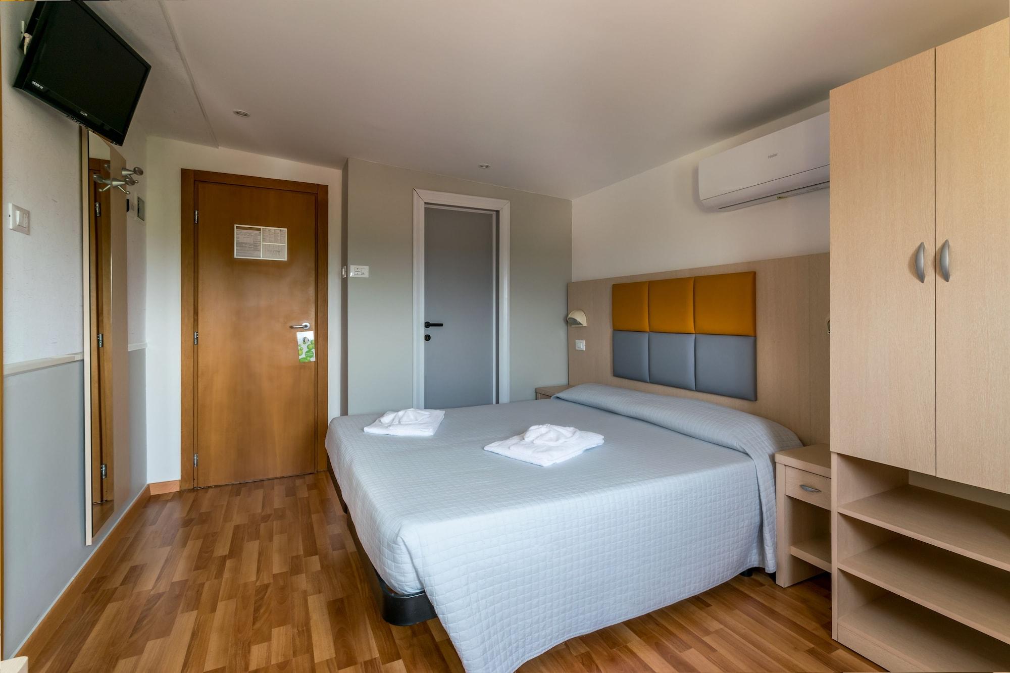 Hotel Stresa Rimini Extérieur photo