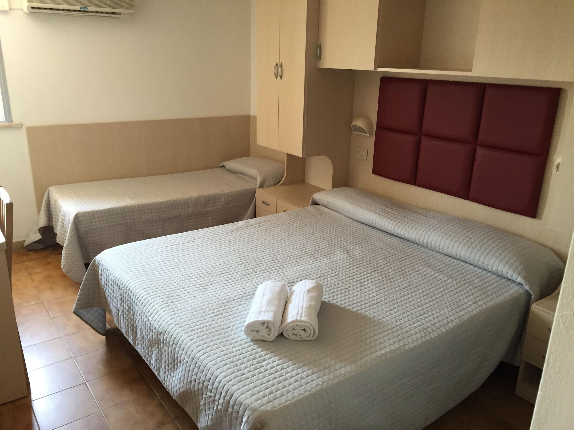 Hotel Stresa Rimini Extérieur photo