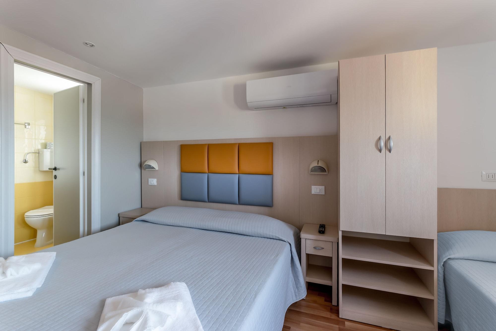 Hotel Stresa Rimini Extérieur photo