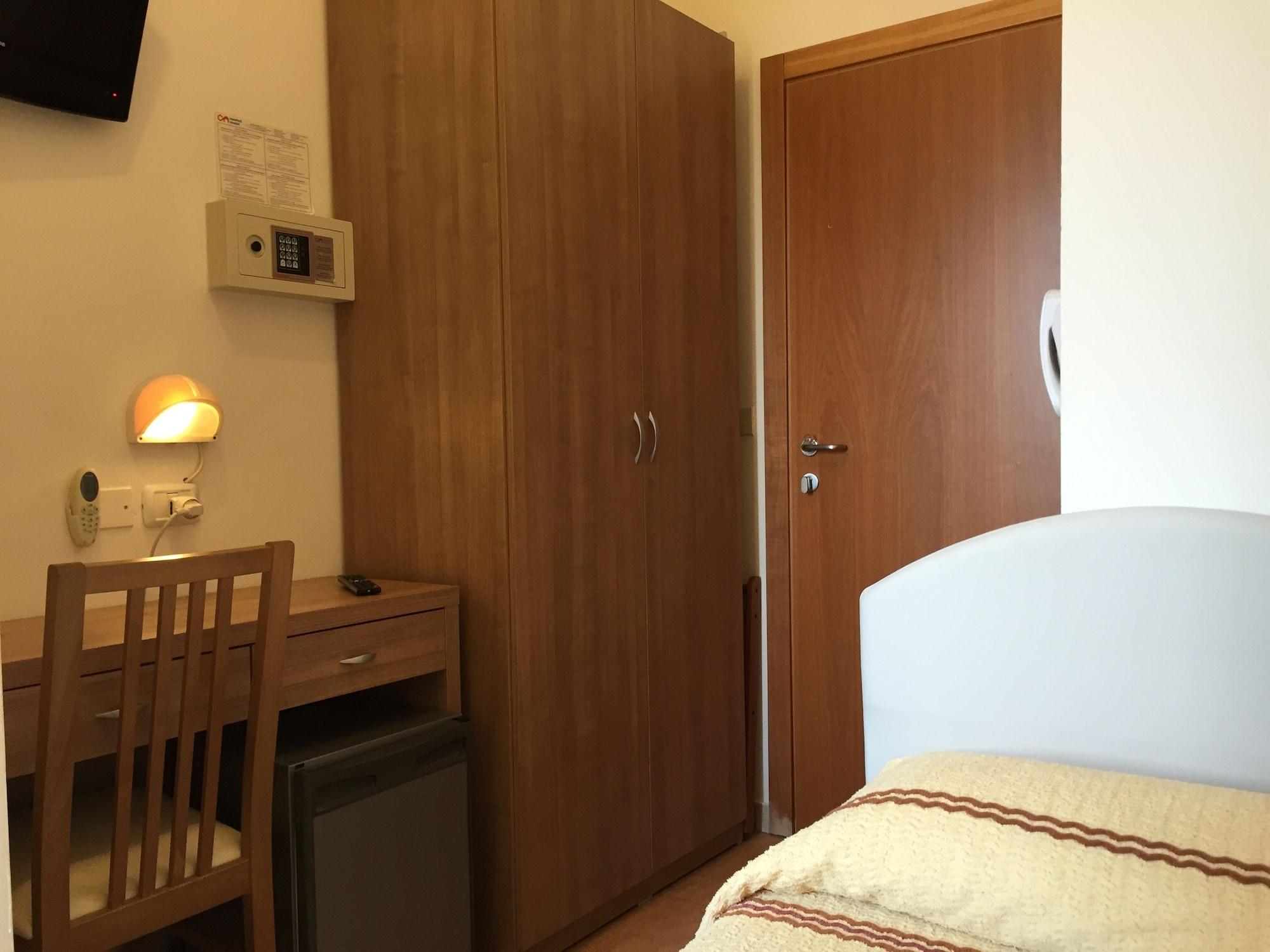 Hotel Stresa Rimini Extérieur photo