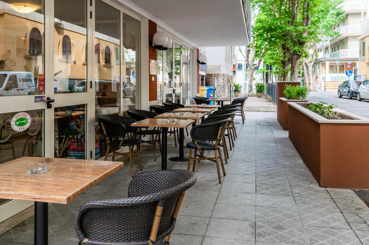 Hotel Stresa Rimini Extérieur photo