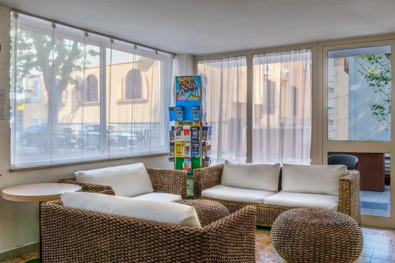 Hotel Stresa Rimini Extérieur photo